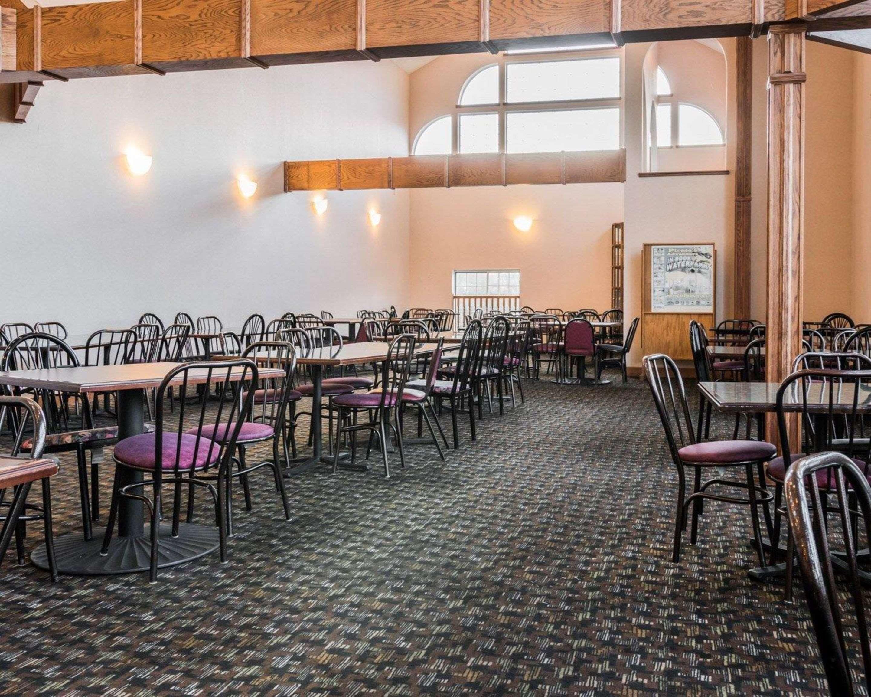 Clarion Hotel Beachfront Mackinaw City Luaran gambar