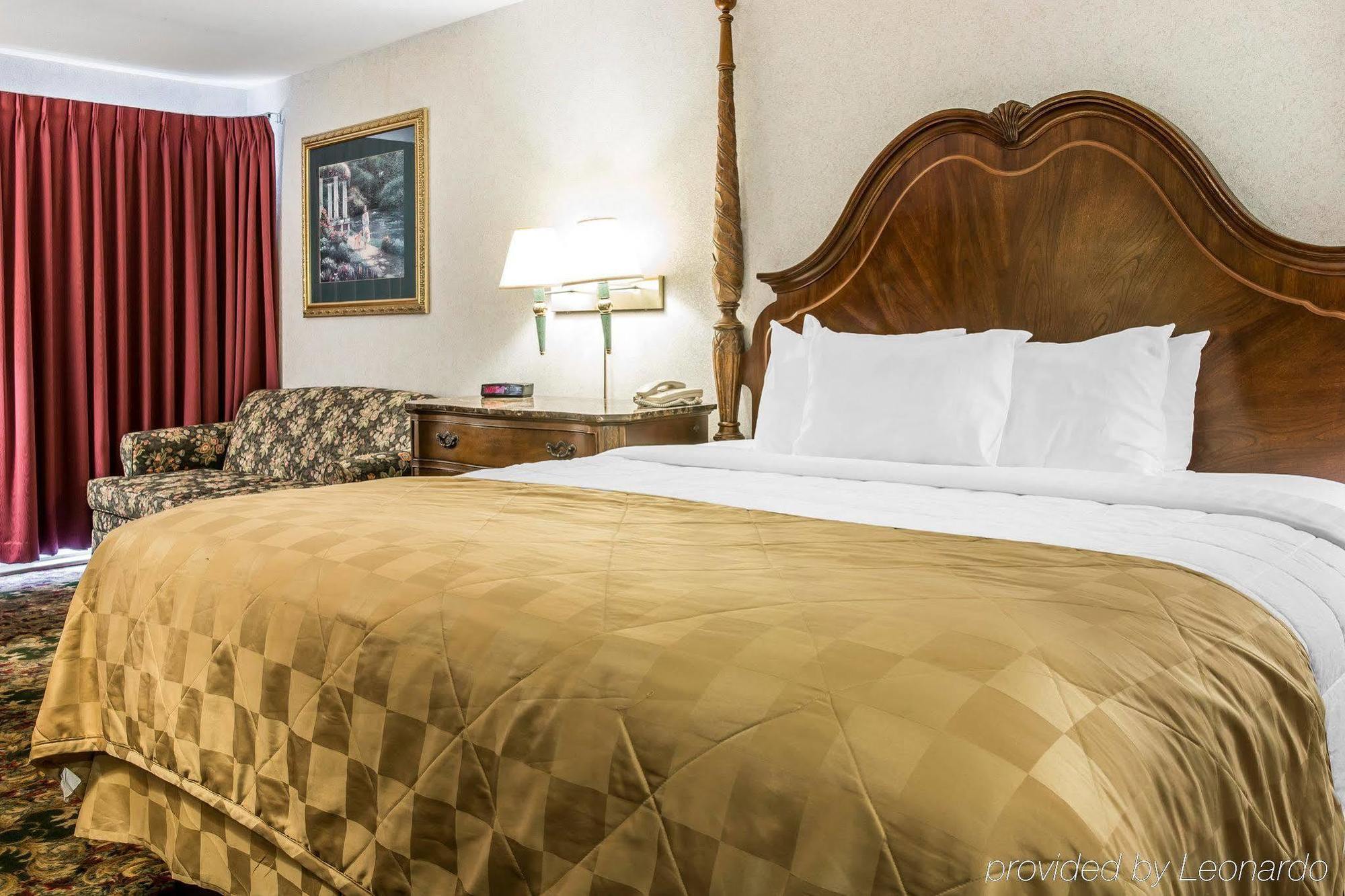 Clarion Hotel Beachfront Mackinaw City Luaran gambar