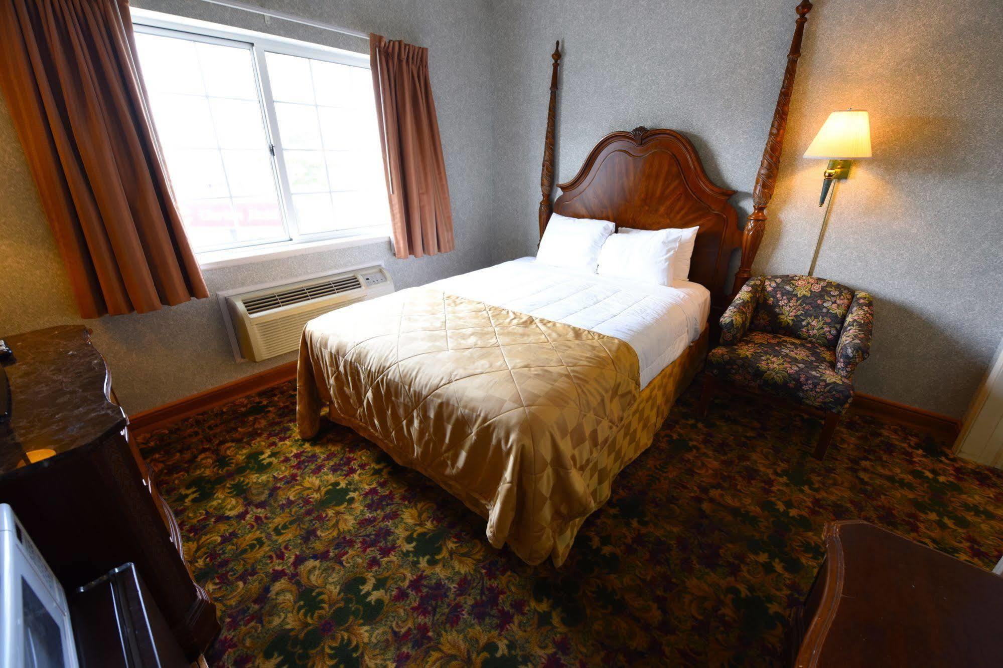 Clarion Hotel Beachfront Mackinaw City Luaran gambar